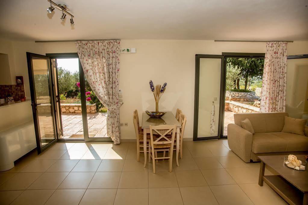 Korallis Villas Livathos  Dış mekan fotoğraf