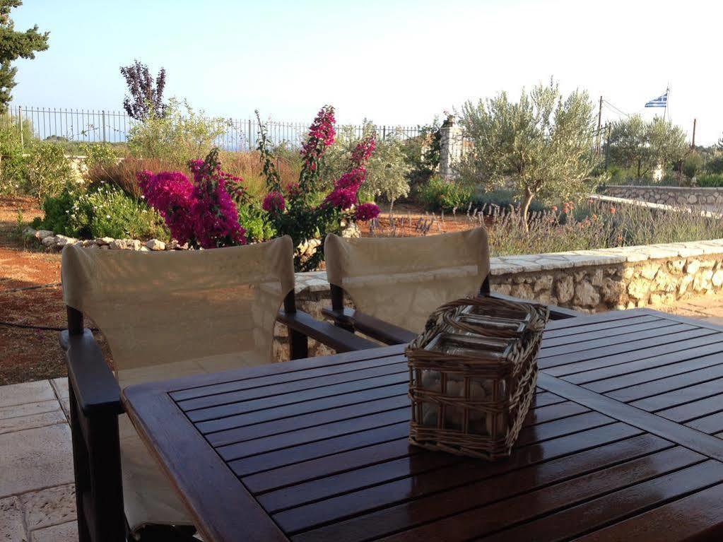Korallis Villas Livathos  Dış mekan fotoğraf