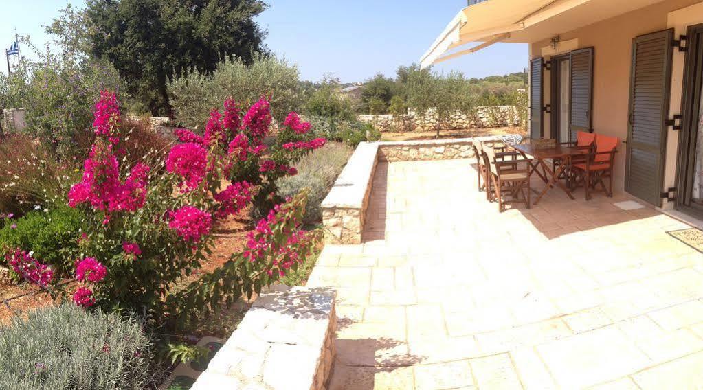 Korallis Villas Livathos  Dış mekan fotoğraf